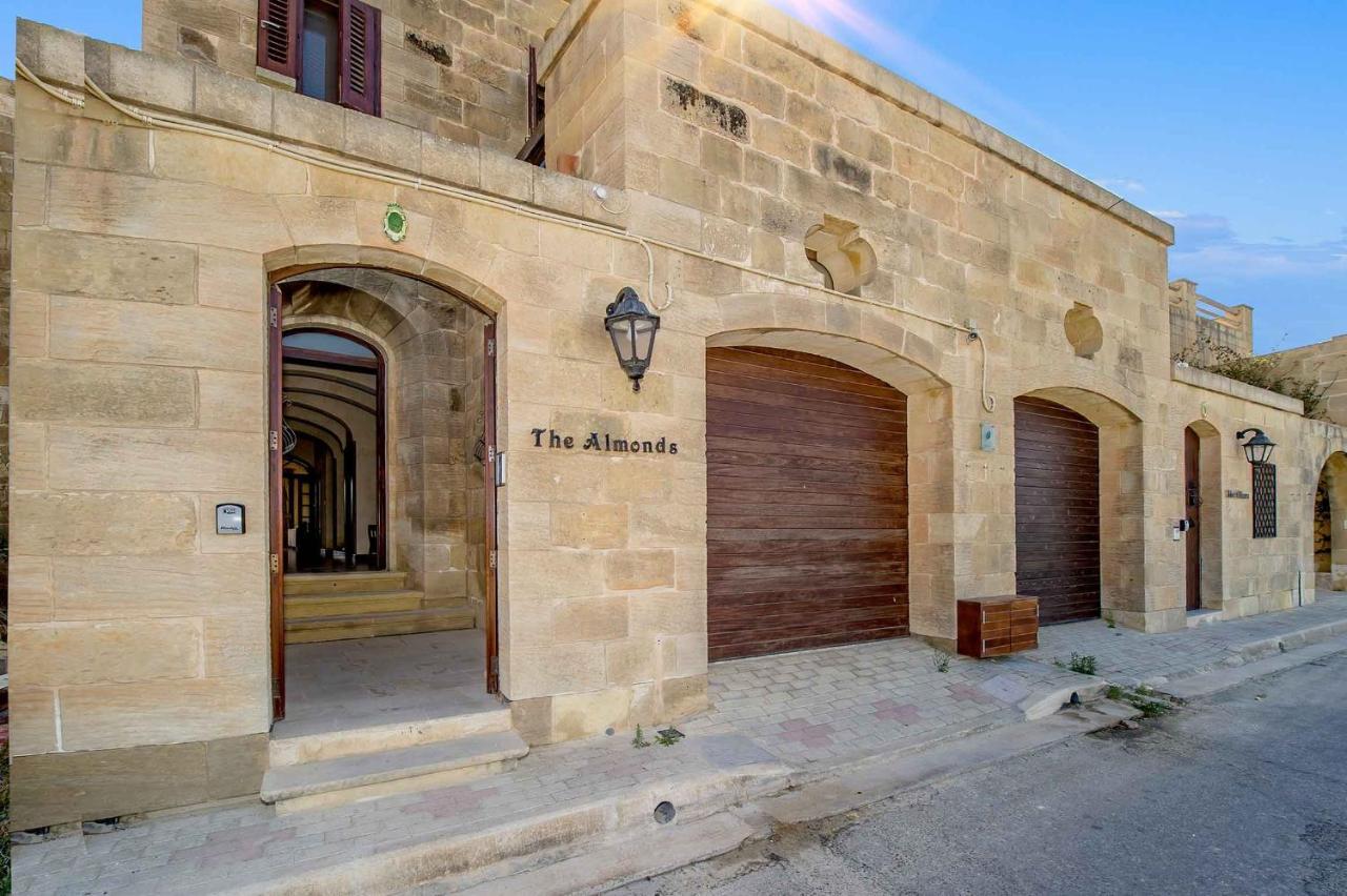 سان لاورينْتْسْ The Almonds Luxury Villa المظهر الخارجي الصورة